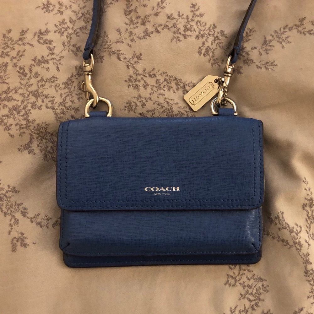 Coach Saffiano Cell Phone / Wallet Crossbo…